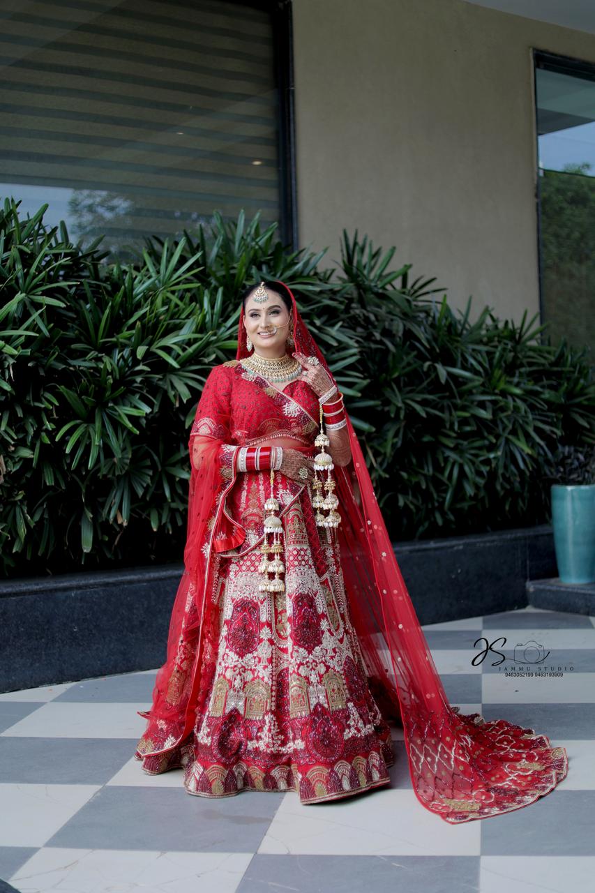 WhatsApp Image 2025-02-16 at 11.52.04